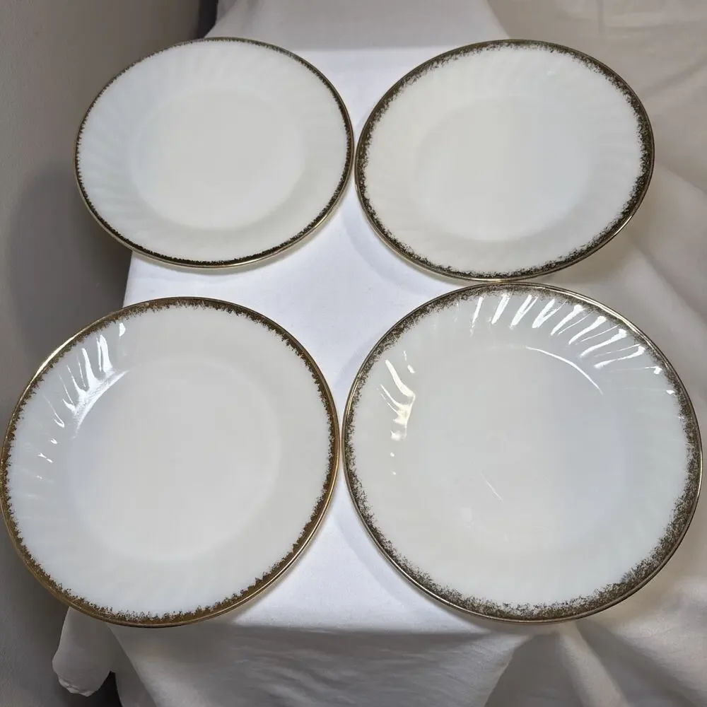 VTG Anchor Hocking Fire King Swirl Gold Rim Oven Safe Set of 4 Dinner Plates 9